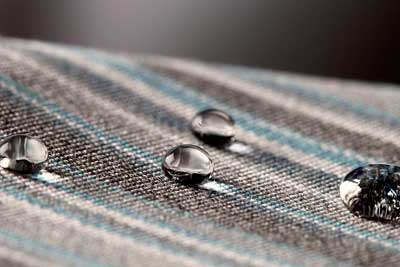 Шторы с водо- и грязеотталкивающей пропиткой